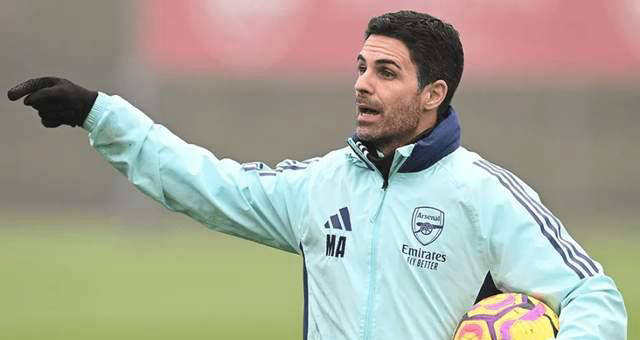 松井秀喜在 2003 年洋基主场开幕战击出满贯炮，正式开启他在纽约的传奇之路